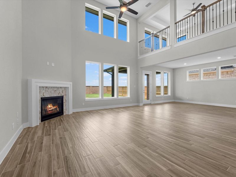 Spacious, unfurnished interior of a new home in Dunham Pointe, Cypress (Image 16).