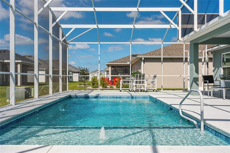 Exterior details and patio area of a home in , The Villages (Image 28).