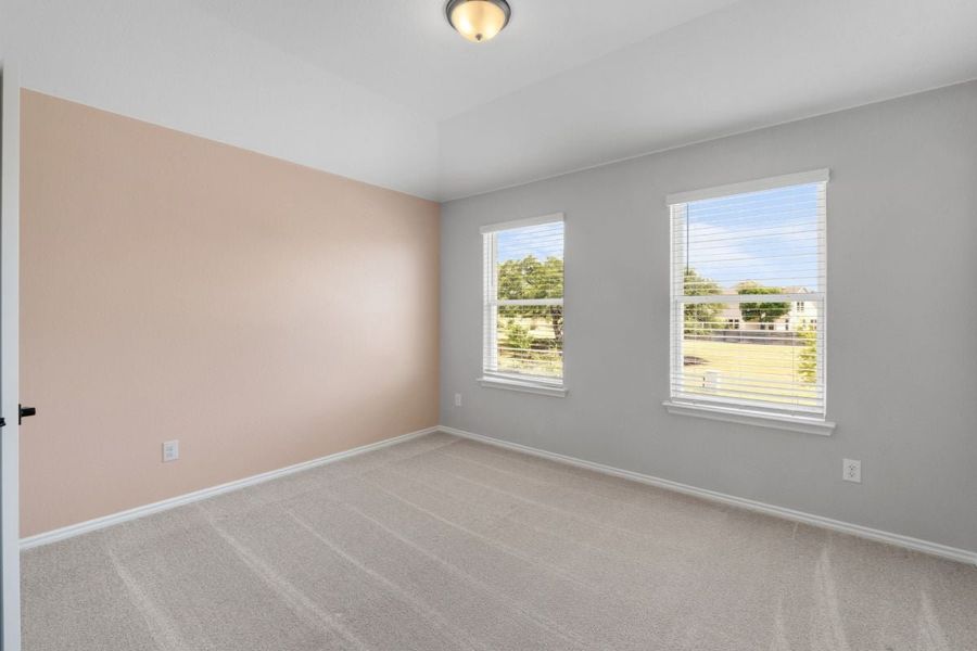 Spacious, unfurnished interior of a new home in River Bluff, Leander (Image 29). Spacious, unfurnished interior of a new home in River Bluff, Leander (Image 29).