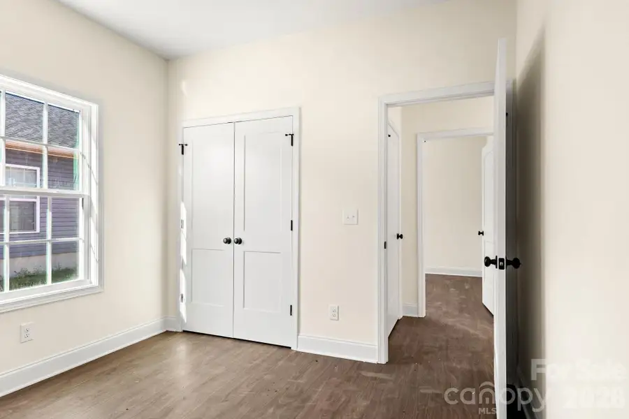 Spacious, unfurnished interior of a new home in , Rock Hill (Image 26).