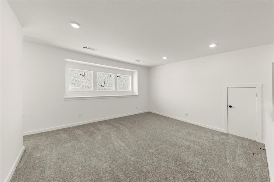 Spacious, unfurnished interior of a new home in Willow Grove, Melissa (Image 18). Spacious, unfurnished interior of a new home in Willow Grove, Melissa (Image 18).