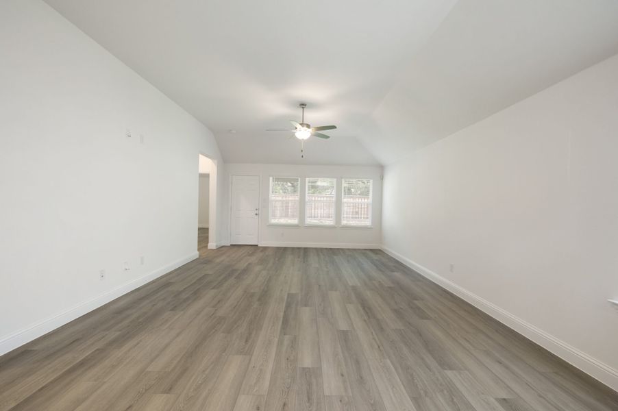 Representative unfurnished interior of a home built from the Sanders by UnionMain Homes in Walden Pond, Forney (Image 20). Representative unfurnished interior of a home built from the Sanders by UnionMain Homes in Walden Pond, Forney (Image 20).