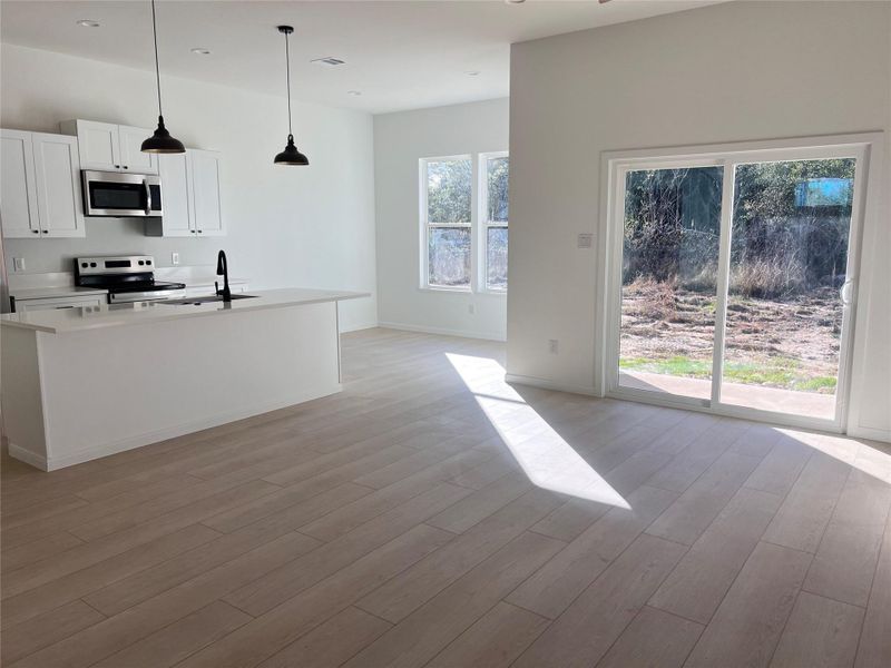 Spacious, unfurnished interior of a new home in , Cleveland (Image 15).