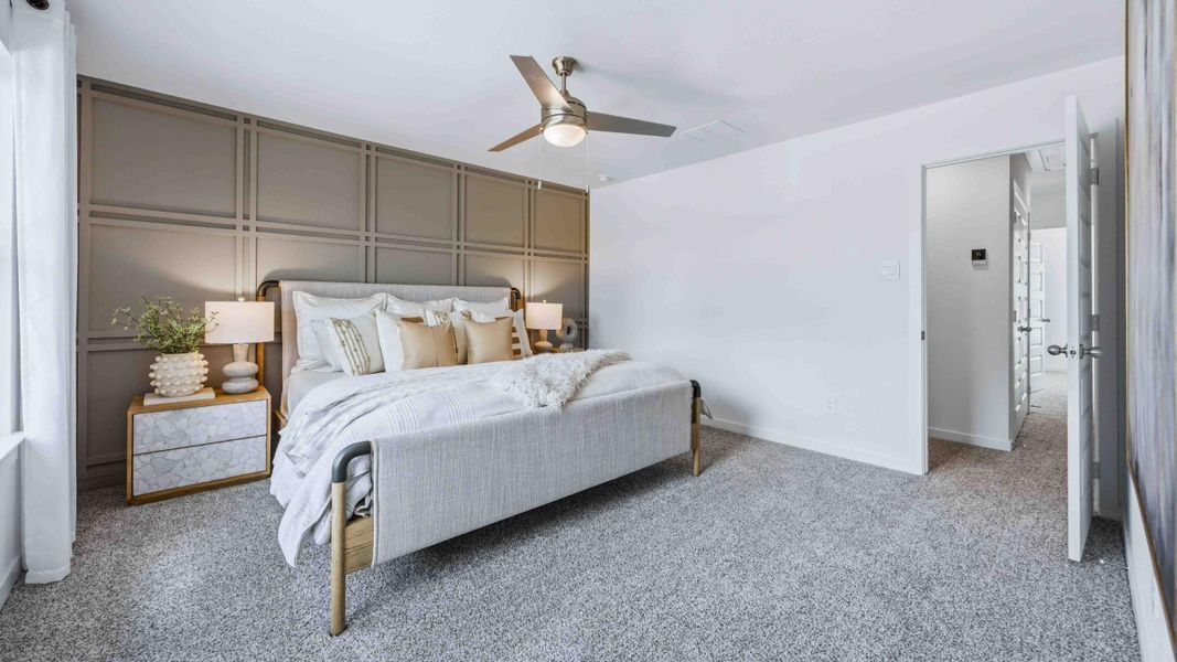 Furnished interior view inside a new home in Highland Court, Houston (Image 6).