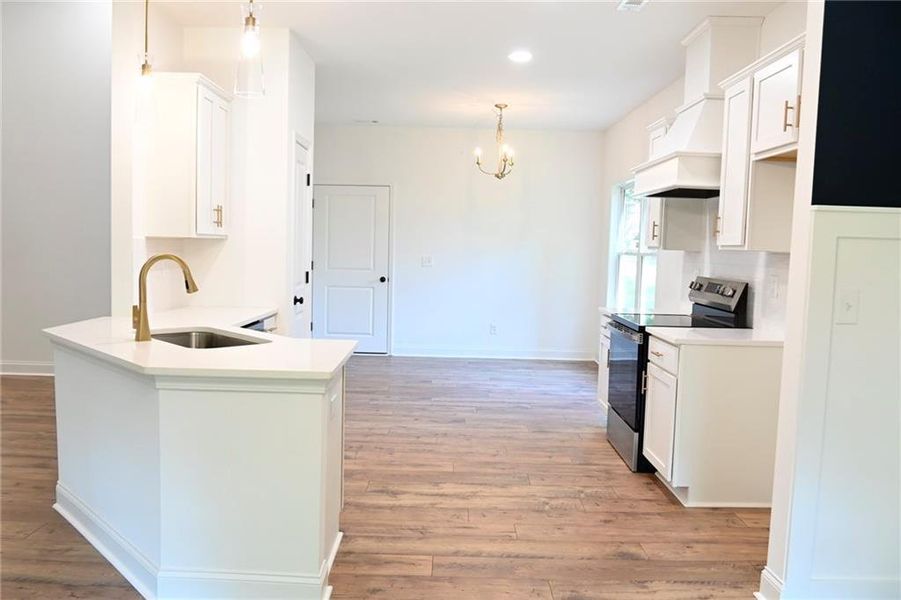Furnished interior view inside a new home in , Villa Rica (Image 14).