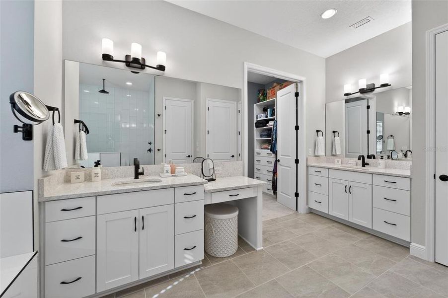 Furnished interior view inside a new home in Creek Ridge Preserve, Lithia (Image 16). Furnished interior view inside a new home in Creek Ridge Preserve, Lithia (Image 16).