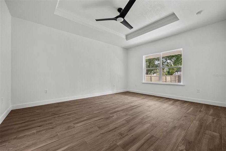 Spacious, unfurnished interior of a new home in Grand Oaks, Gainesville (Image 16).