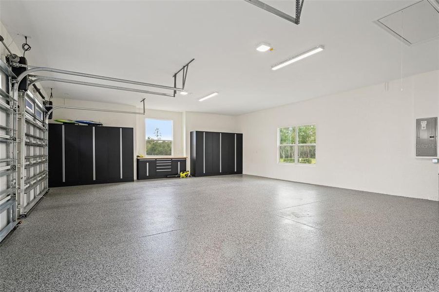 Spacious, unfurnished interior of a new home in , Homosassa (Image 20). Spacious, unfurnished interior of a new home in , Homosassa (Image 20).