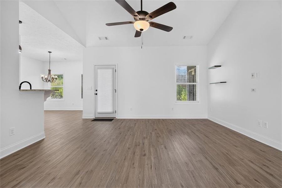 Spacious, unfurnished interior of a new home in , Dallas (Image 43). Spacious, unfurnished interior of a new home in , Dallas (Image 43).