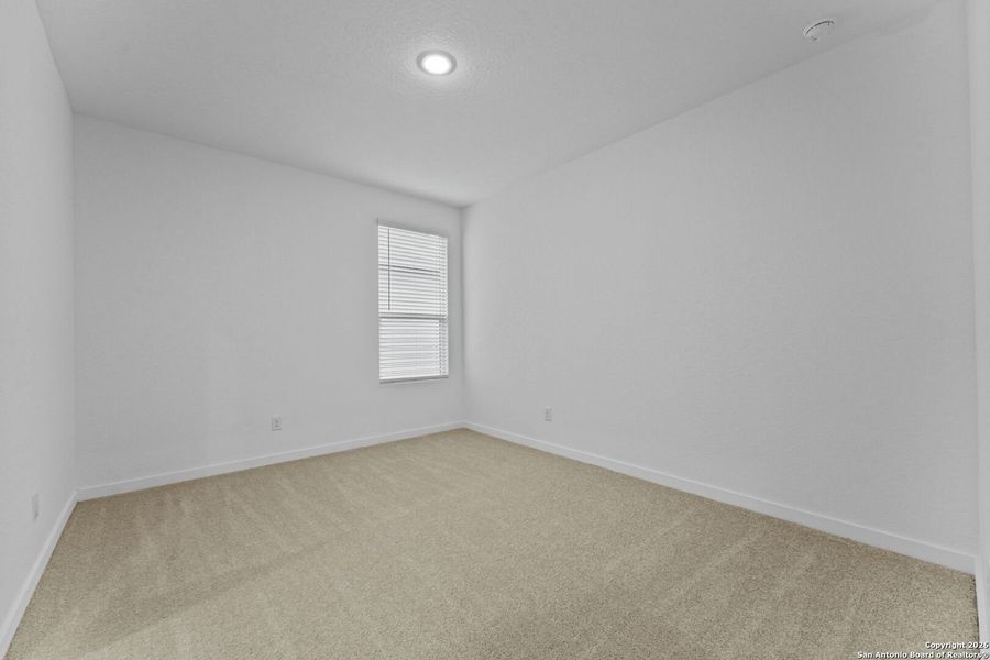 Spacious, unfurnished interior of a new home in Parkside: Coastline Collection, New Braunfels (Image 21).