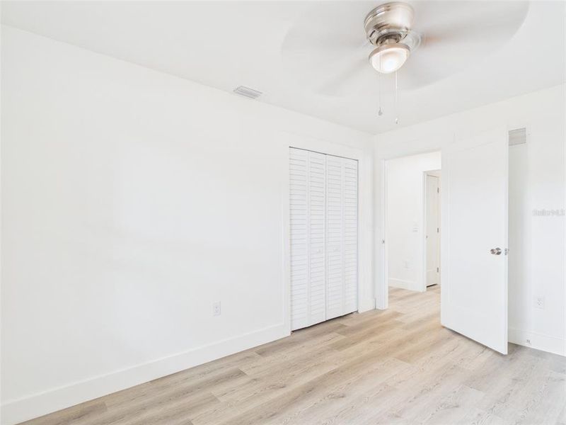 Spacious, unfurnished interior of a new home in , Lakeland (Image 13).