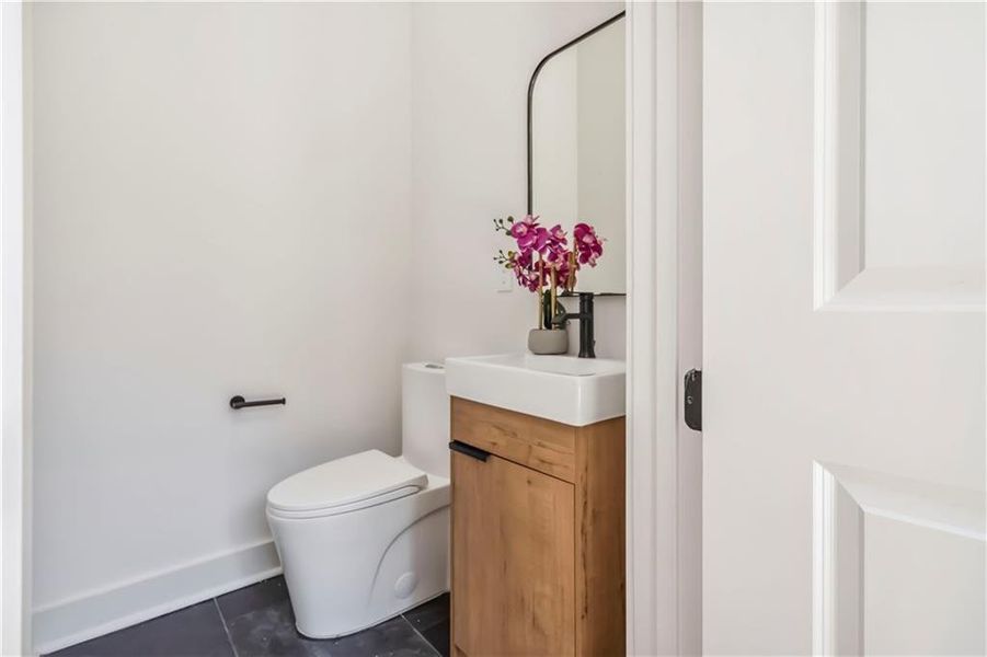 Furnished interior view inside a new home in , Decatur (Image 10).