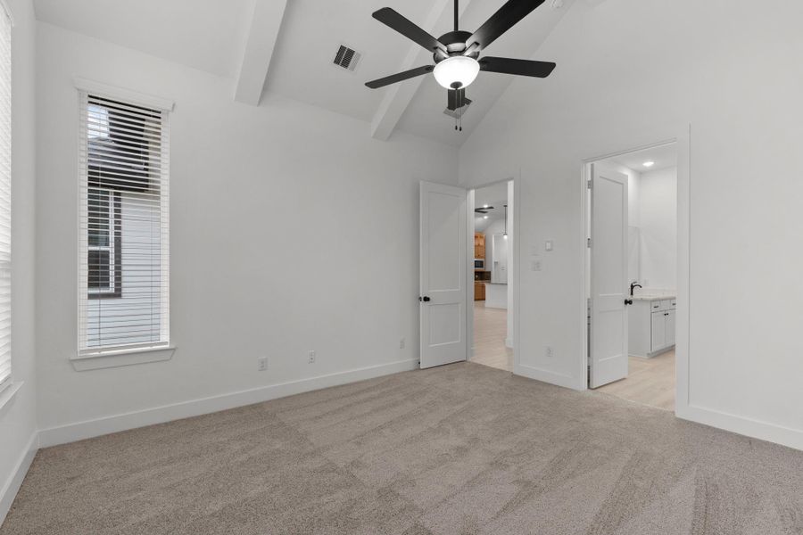 **Photos are representative of the floor plan and not of the actual home** **Photos are representative of the floor plan and not of the actual home**