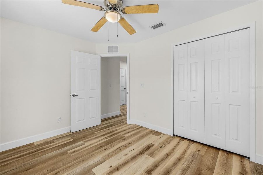 Spacious, unfurnished interior of a new home in , Punta Gorda (Image 29).