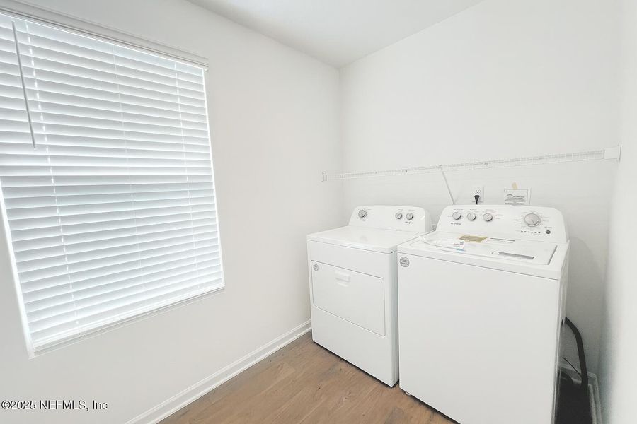 Close-up of interior finishes inside a home in The Arbors, Jacksonville (Image 9).