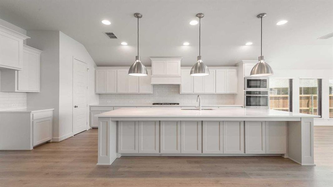 Furnished interior view inside a new home in Talon Hills 60'/70', Fort Worth (Image 10). Furnished interior view inside a new home in Talon Hills 60'/70', Fort Worth (Image 10).