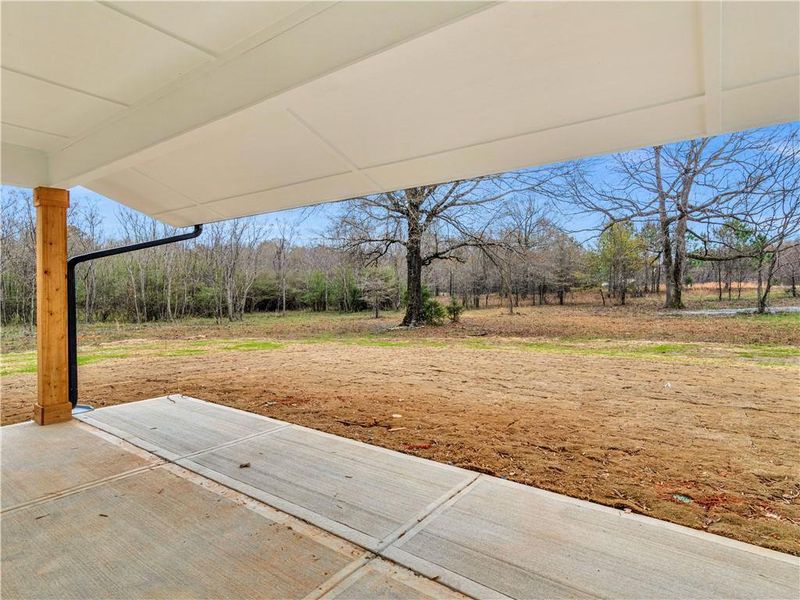 Exterior details and patio area of a home in , Mansfield (Image 23).