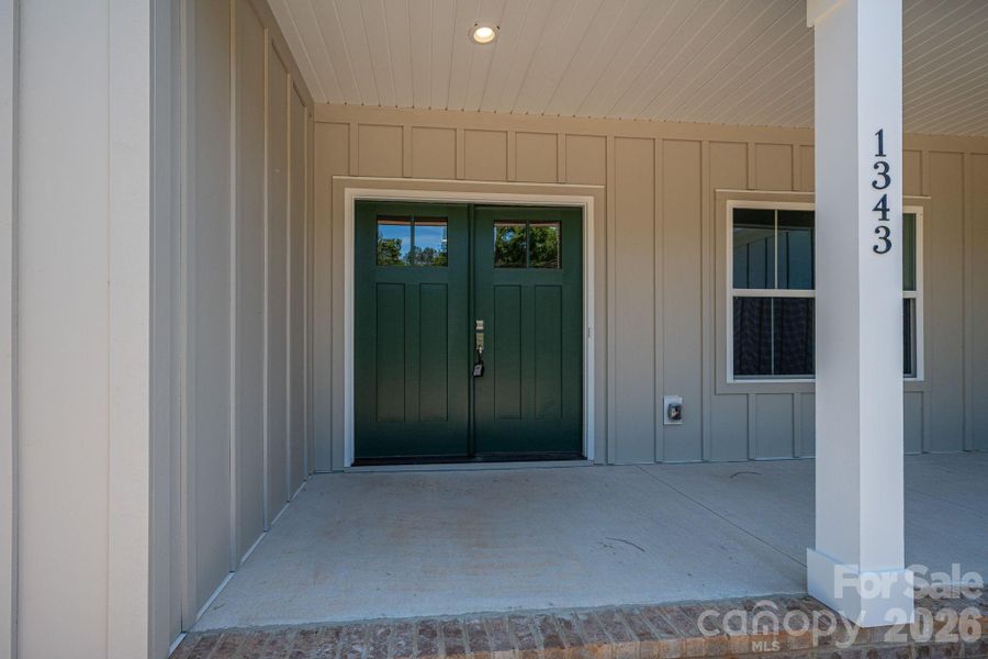 Exterior details and patio area of a home in , Maiden (Image 21).