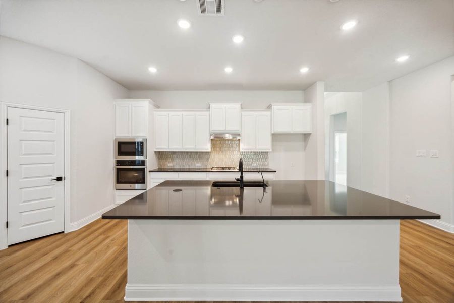 Furnished interior view inside a new home in Summer Crest, Fort Worth (Image 11). Furnished interior view inside a new home in Summer Crest, Fort Worth (Image 11).