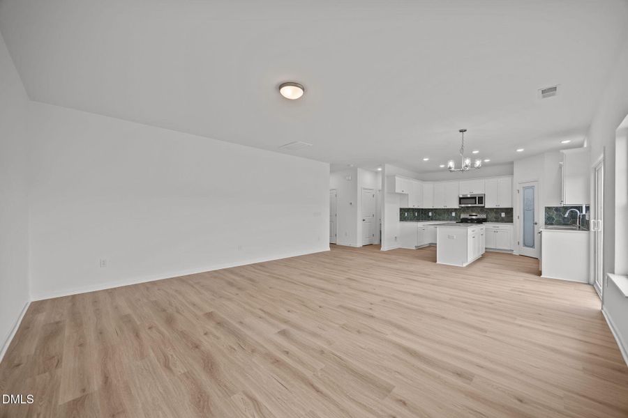 18-web-or-mls-IMG_2532 18-web-or-mls-IMG_2532