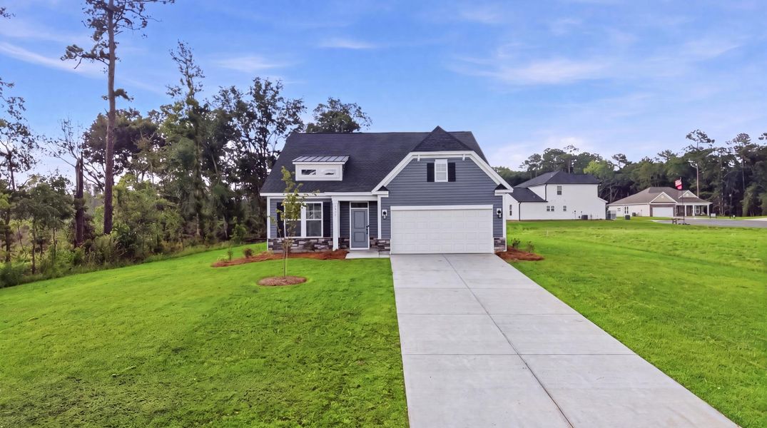 Front exterior of a new home in Oak Grove, Conway, SC, highlighting curb appeal (Image 17).