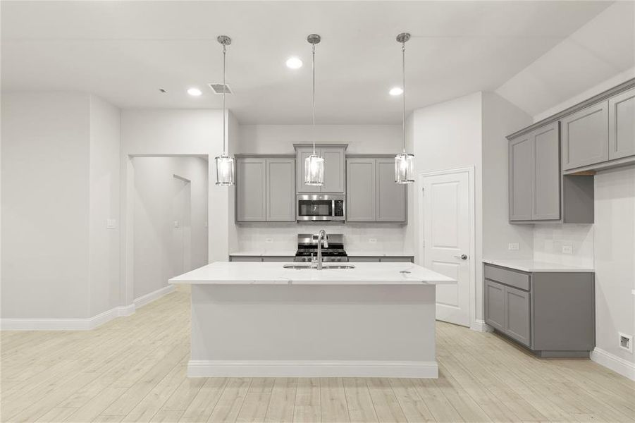 Furnished interior view inside a new home in Creekside, Royse City (Image 12).
