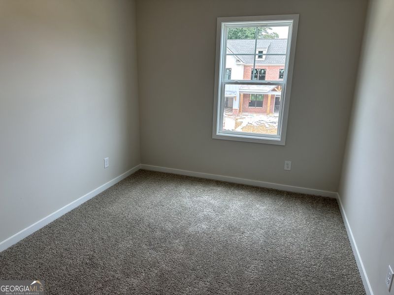 Spacious, unfurnished interior of a new home in Rosewood Lake Estates, Hoschton (Image 63).