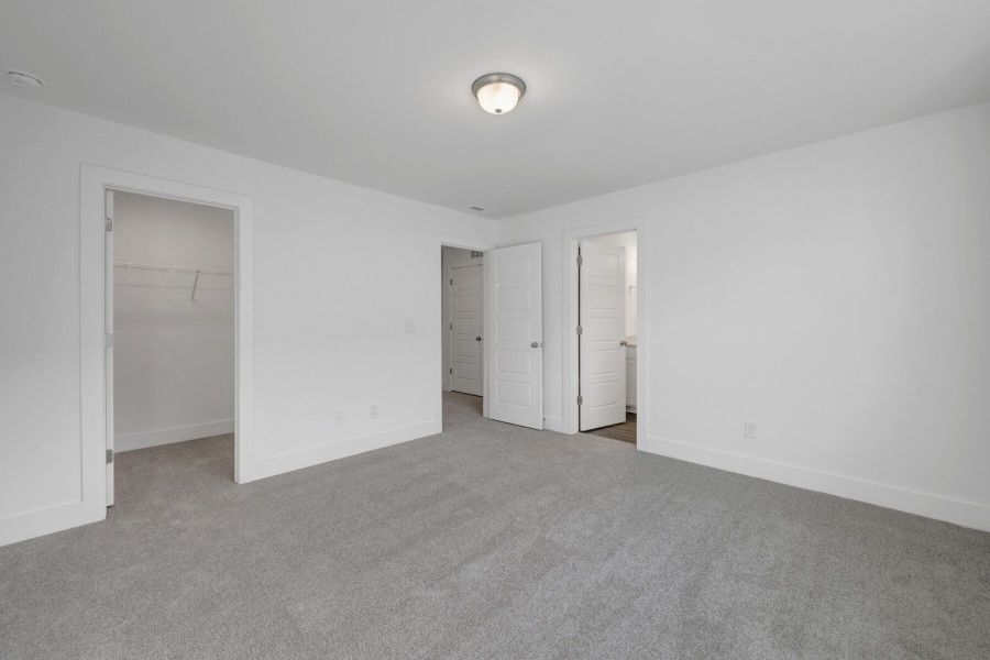 Spacious, unfurnished interior of a new home in Powell, Angier (Image 17).