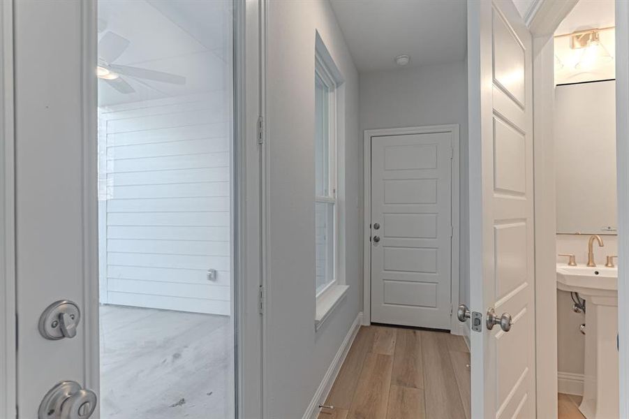 Spacious, unfurnished interior of a new home in , Fort Worth (Image 27).