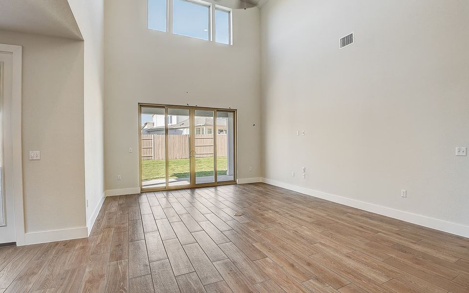 Spacious, unfurnished interior of a new home in Traditional Homes at Easton Park, Austin (Image 9). Spacious, unfurnished interior of a new home in Traditional Homes at Easton Park, Austin (Image 9).