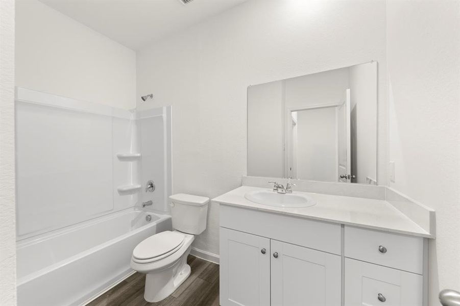 05. 14204 Coness - 2ND Bath