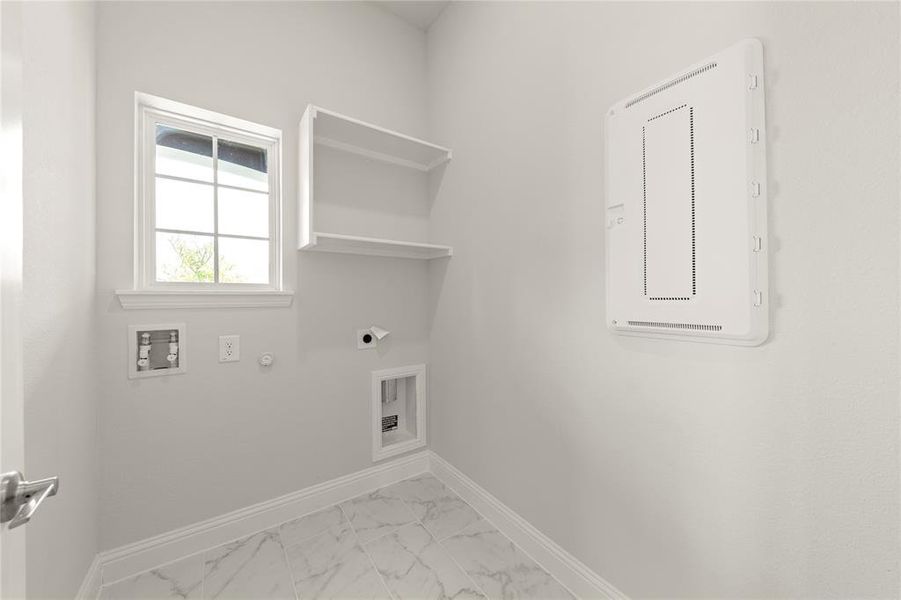 21_1640 Meadow Crest, Aubrey