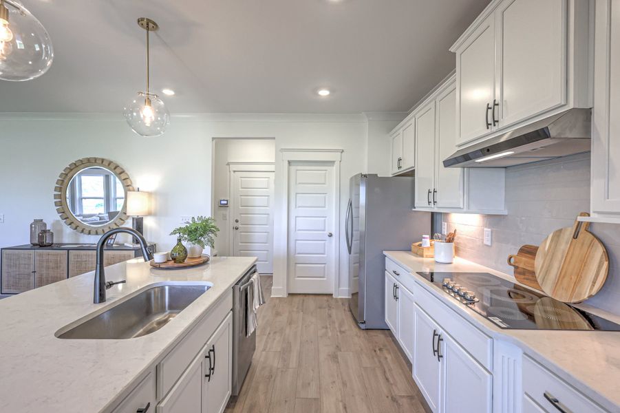 *Photo of model home. Selections and finishes may vary. *Photo of model home. Selections and finishes may vary.