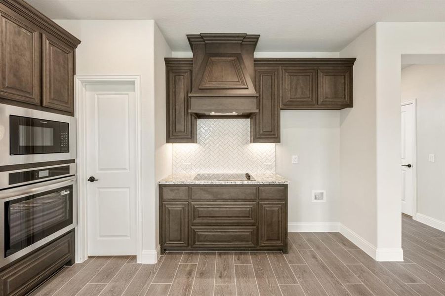 Furnished interior view inside a new home in Mockingbird Hills 60-65, Joshua (Image 5). Furnished interior view inside a new home in Mockingbird Hills 60-65, Joshua (Image 5).