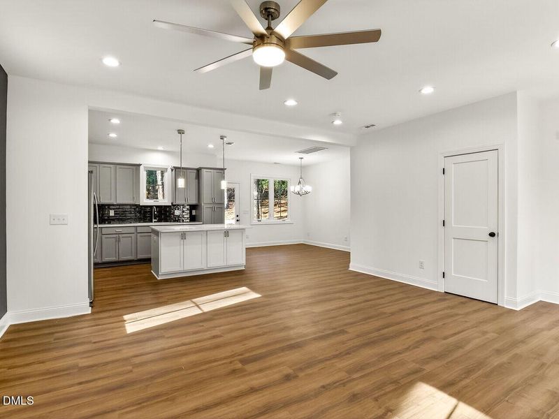 006-1280x960-open-living