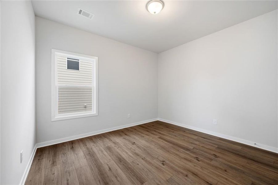 Spacious, unfurnished interior of a new home in Summerlin, Winder (Image 30).