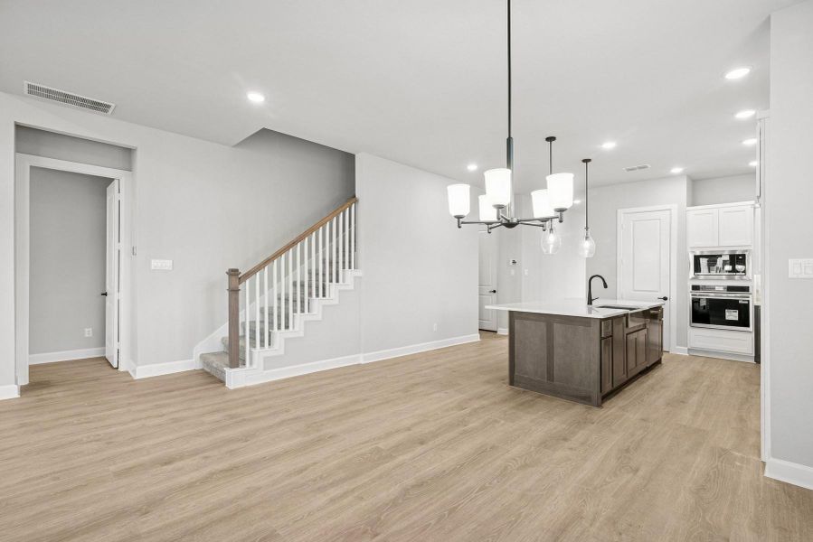 Image 38 of a home in Harvest Green 45'.