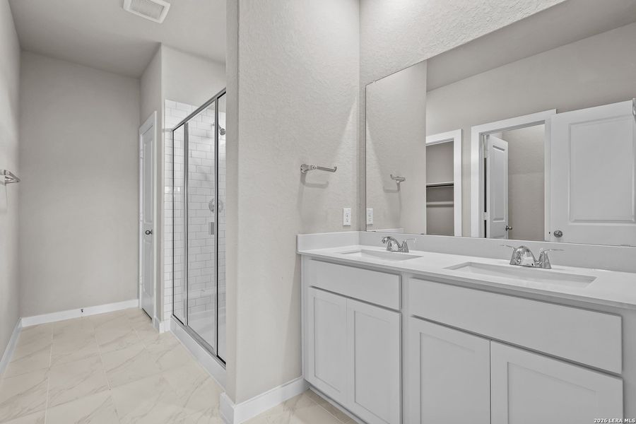 Furnished interior view inside a new home in Summerlin, San Antonio (Image 7).