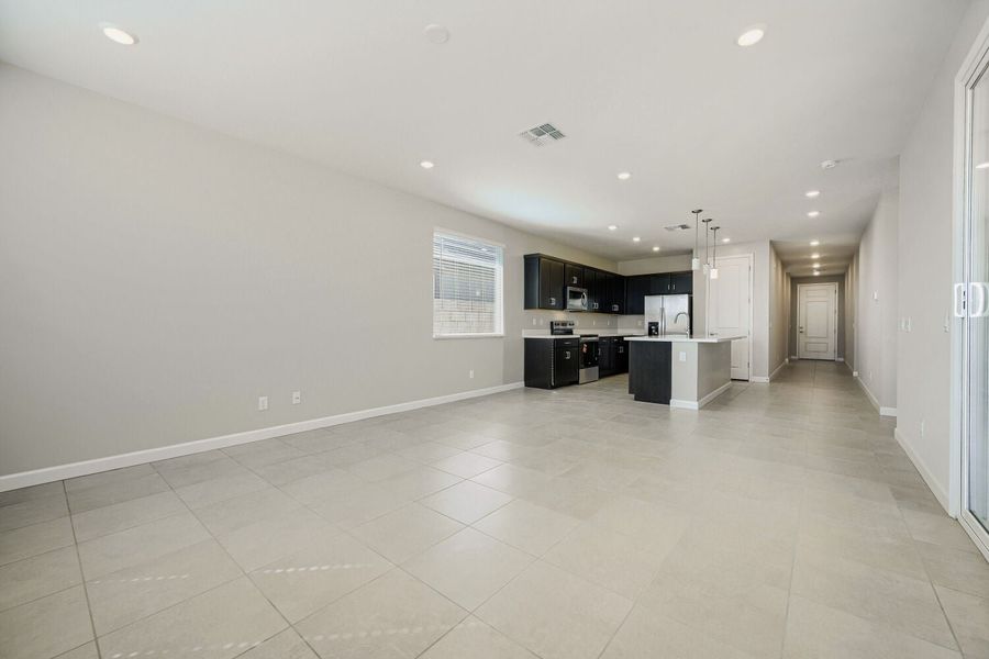 5627 E PECCARY LN, San Tan Valley, AZ.  - Slide 8