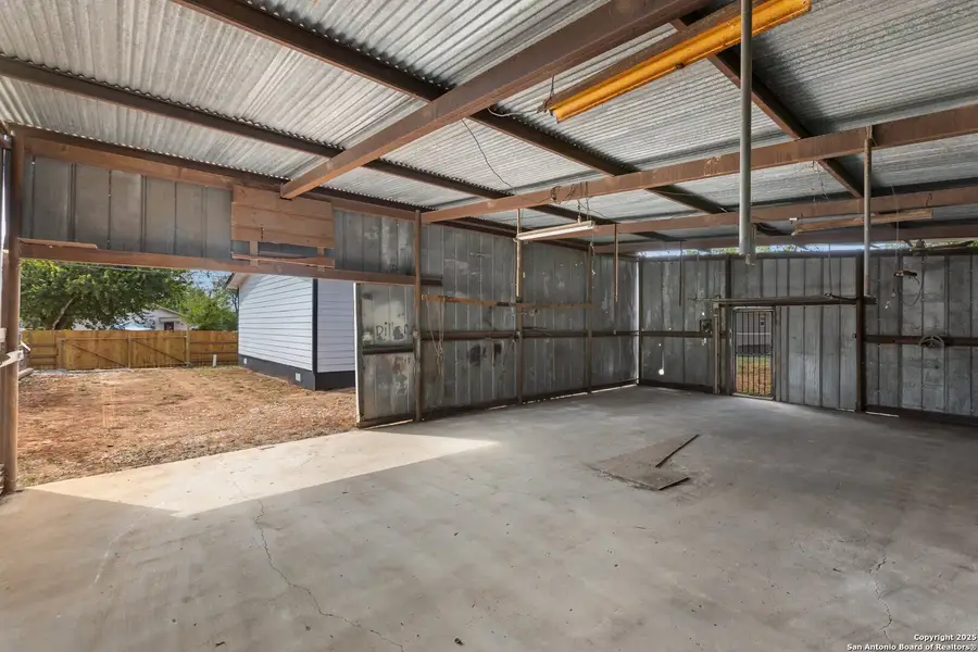 Image 34 of a home in . Image 34 of a home in .