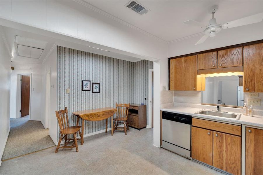 Furnished interior view inside a new home in , Itasca (Image 7).