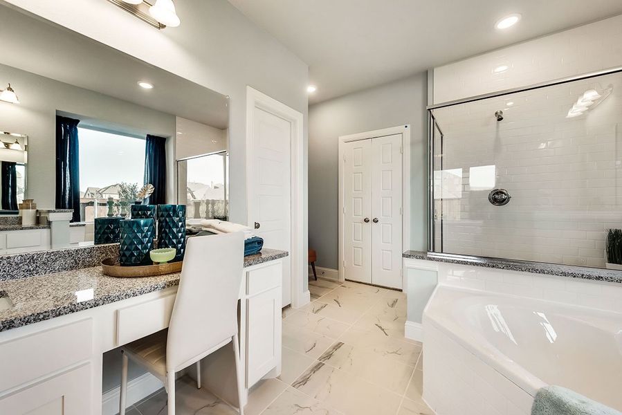Representative furnished interior of a home built from the Grand Savannah by Grand Homes in Grand Oaks, Celina (Image 15).