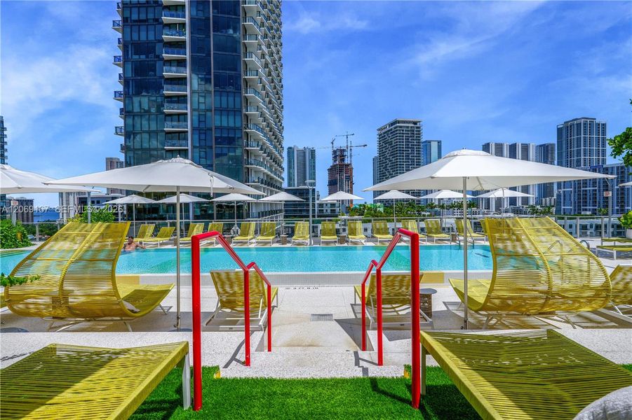 Community amenities in , Miami (Image 28). Community amenities in , Miami (Image 28).