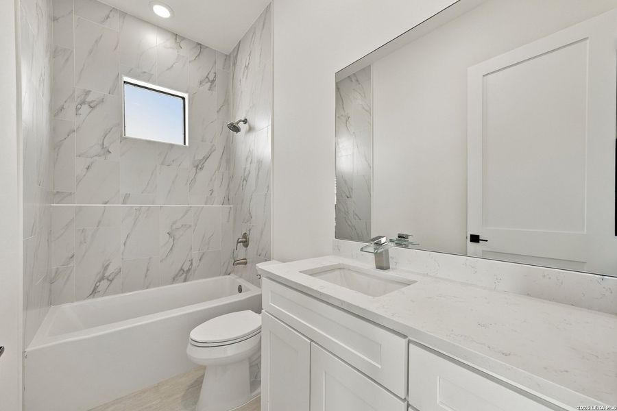 Furnished interior view inside a new home in , Floresville (Image 13).