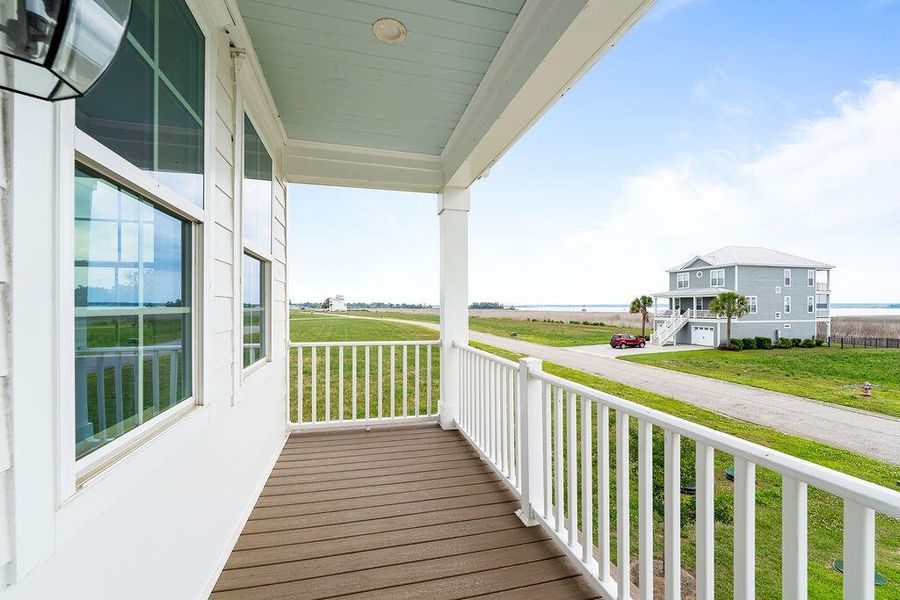 Exterior details and patio area of a home in , Georgetown (Image 4).