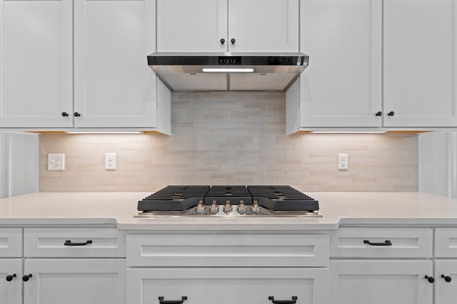 Representative interior finishes for a home built from the The Hampton by RobuckHomes in Baylee Ridge, Selma (Image 22). Representative interior finishes for a home built from the The Hampton by RobuckHomes in Baylee Ridge, Selma (Image 22).
