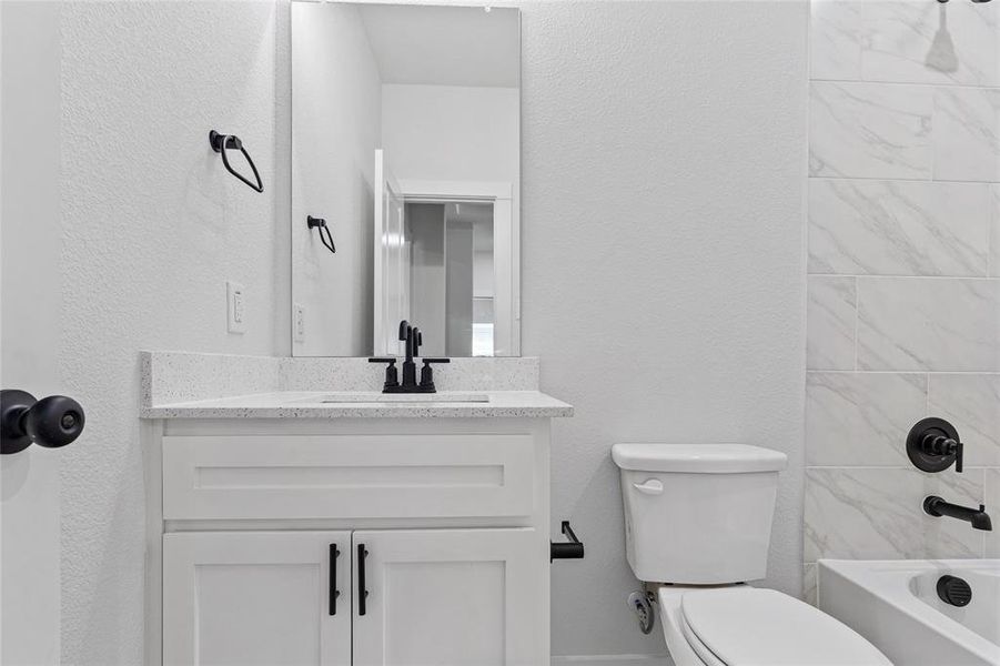 Furnished interior view inside a new home in , Celeste (Image 12).