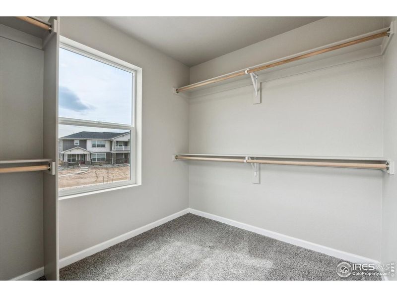 Spacious, unfurnished interior of a new home in Parkway at Prairie Center Village, Brighton (Image 12).