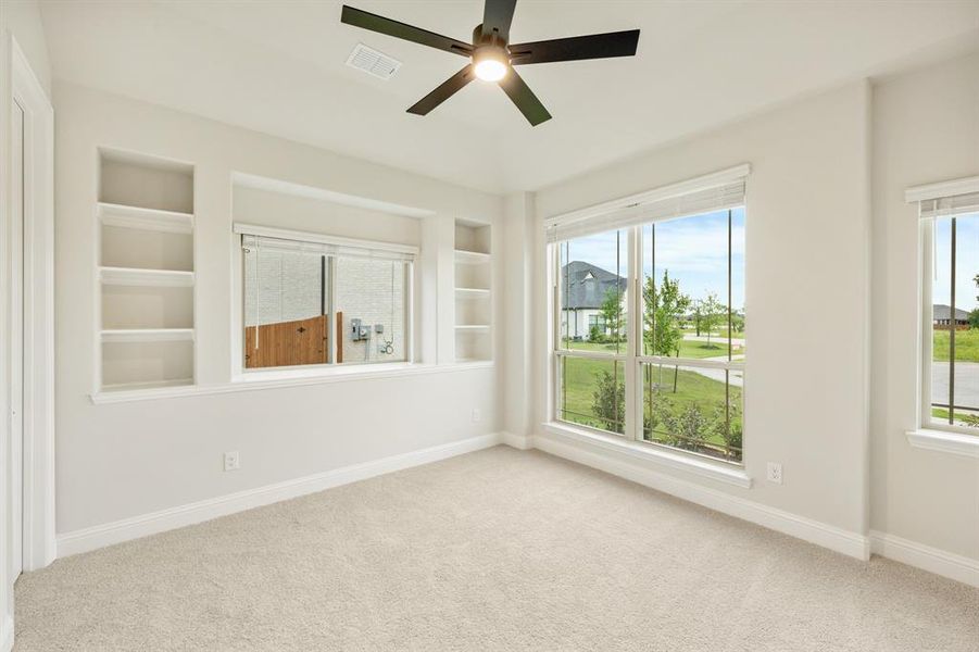 Spacious, unfurnished interior of a new home in Sunrise at Garden Valley 60-79, Waxahachie (Image 21).