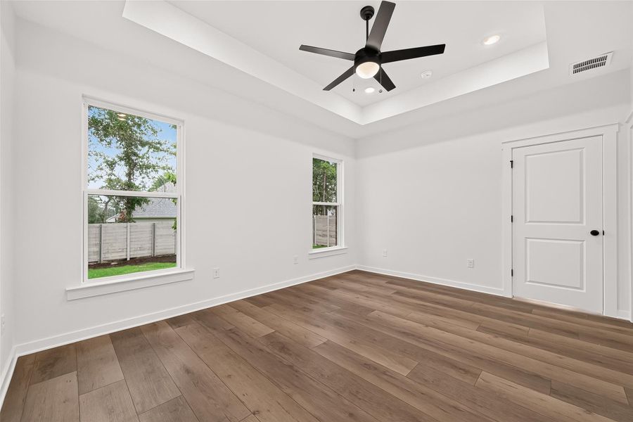 Spacious, unfurnished interior of a new home in Two Step Farm, Montgomery (Image 18). Spacious, unfurnished interior of a new home in Two Step Farm, Montgomery (Image 18).